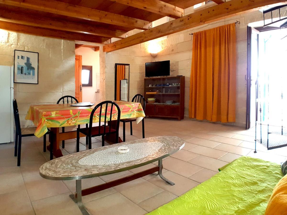 Oikia Vacanze Uggiano La Chiesa Casa Dante 外观 照片